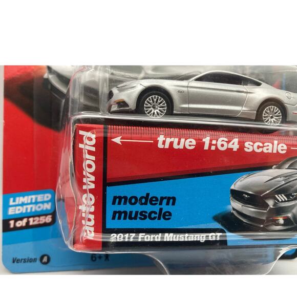 Auto World Modern Muscle 2017 Ford Mustang GT Diecast Car 1 of 1256 Version A - Picture 2 of 5